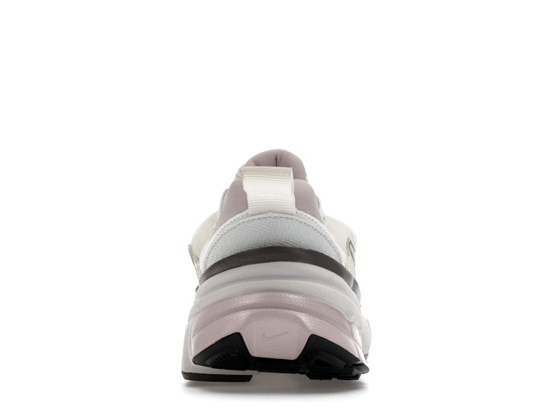 Nike V2K Run Platinum Tint Summit White Cave Stone Metallic Silver (Women's)