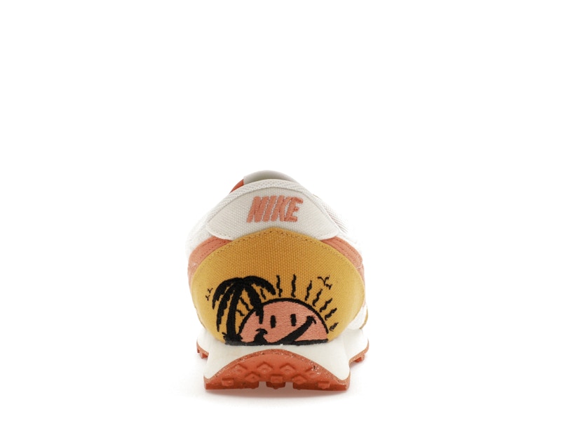 Nike DBreak SE Sun Club Hot Curry (Women's)