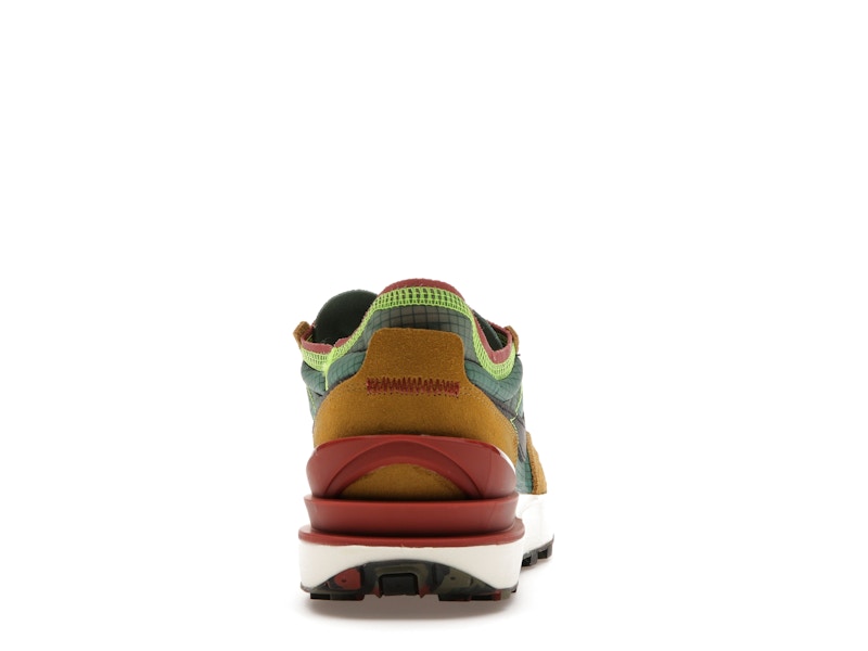 Nike Waffle One SE Golden Moss