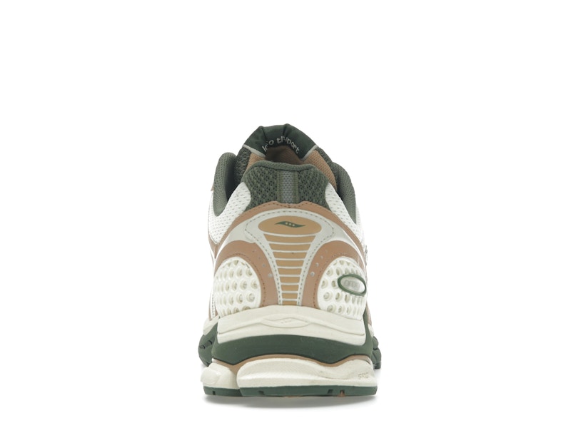 Saucony ProGrid Triumph 4 Saucony & Friends Seanella Abraham
