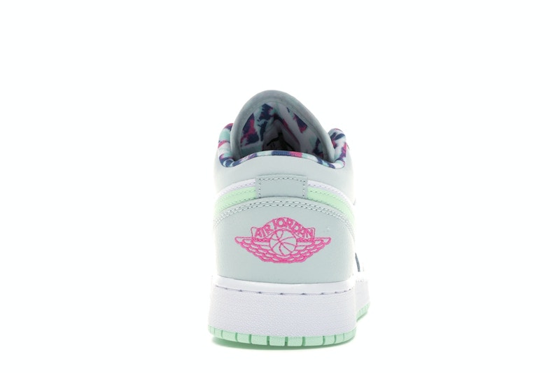 Jordan 1 Low Barely Grey Frosted Spruce (GS)