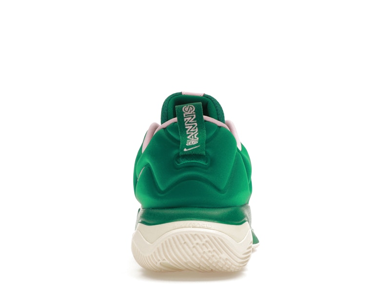 Nike Giannis Immortality 3 5 The Hard Way