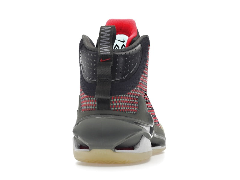 Nike Air Zoom GT Jump Chaos