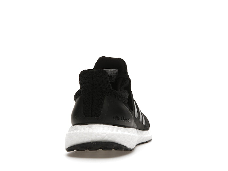 adidas Ultra Boost 5.0 DNA Core Black Beam Green
