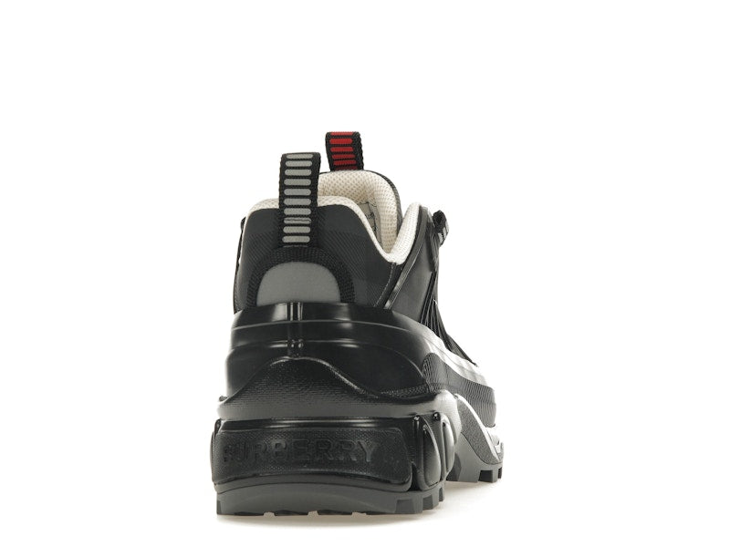 Burberry Check Arthur Black