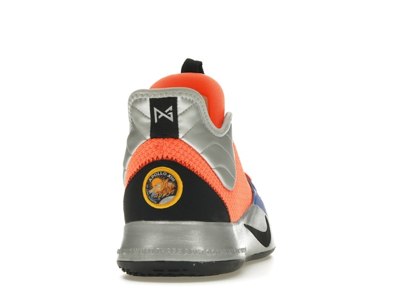 Nike PG 3 NASA
