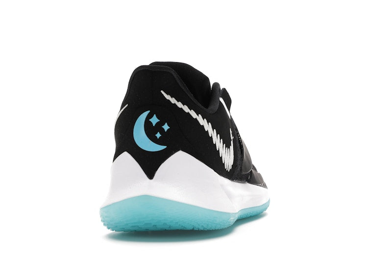 Nike Kyrie Low 3 Moon