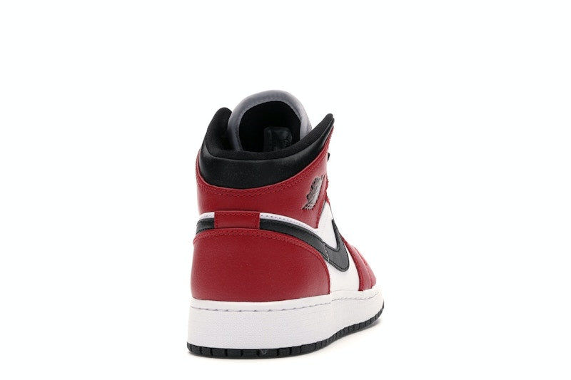 Jordan 1 Mid Chicago Black Toe (GS)