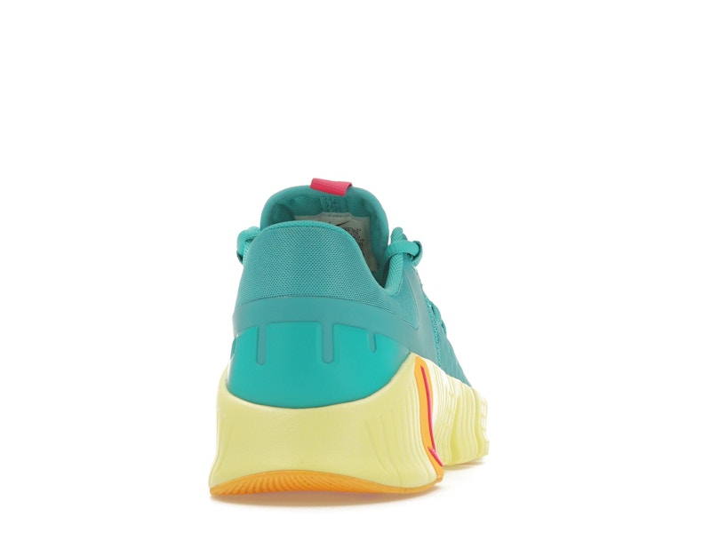 Nike Free Metcon 5 Dusty Cactus Fierce Pink