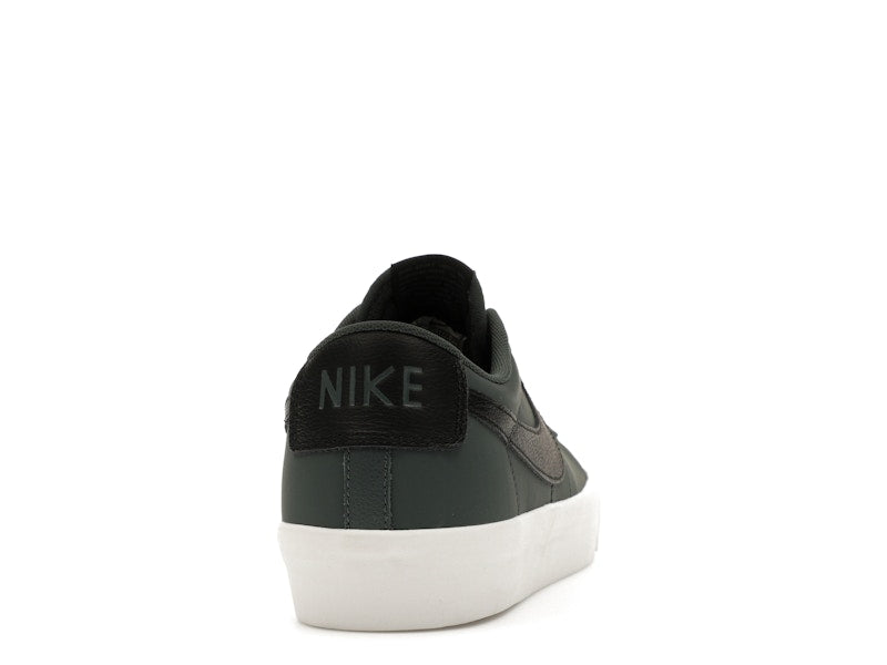 Nike SB Zoom Blazer Low Pro GT Vintage Green