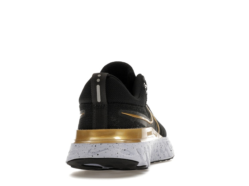 Nike React Infinity Run Flyknit 2 Black Metallic Gold (Women's)