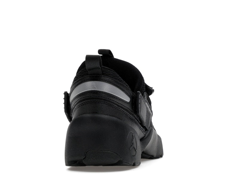 Jordan Trunner LX Triple Black (Women's)