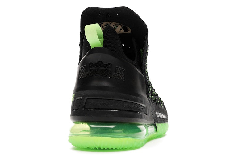 Nike LeBron 18 Dunkman