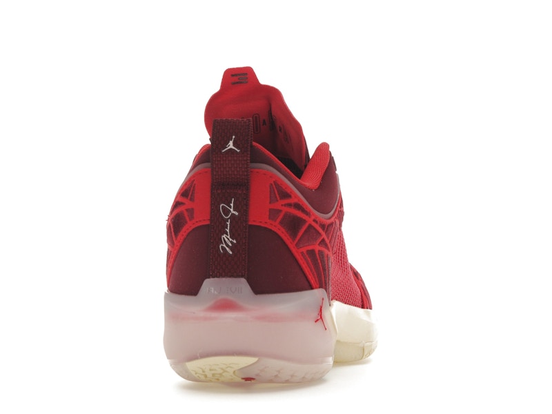 Jordan 37 Low Lift Up (Women's)