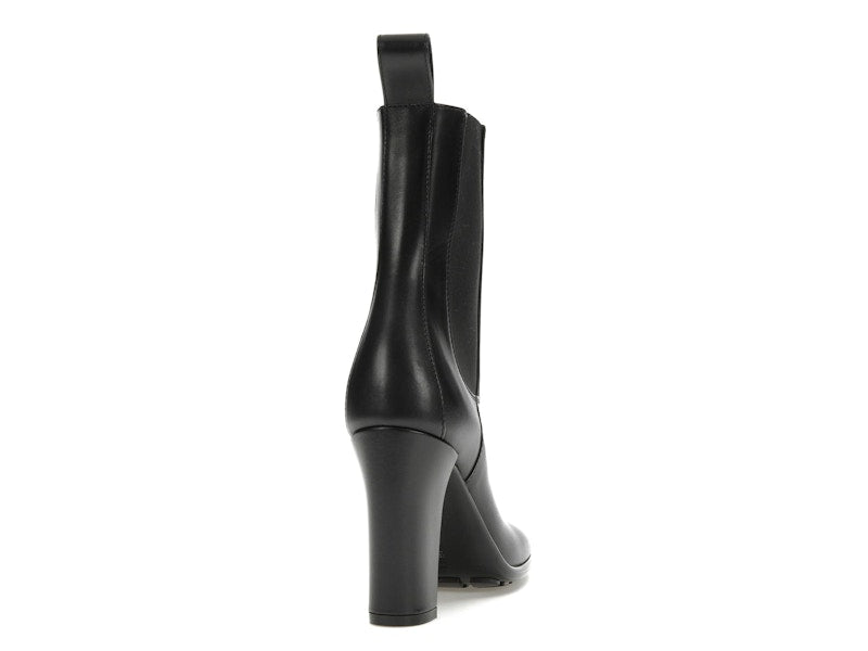 Bottega Veneta Storm Moulded Toe Leather Chelsea Boot Black (Women's)