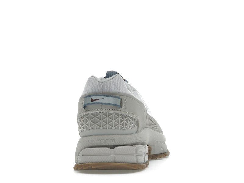 Nike Zoom Vomero Roam College Grey White Gum