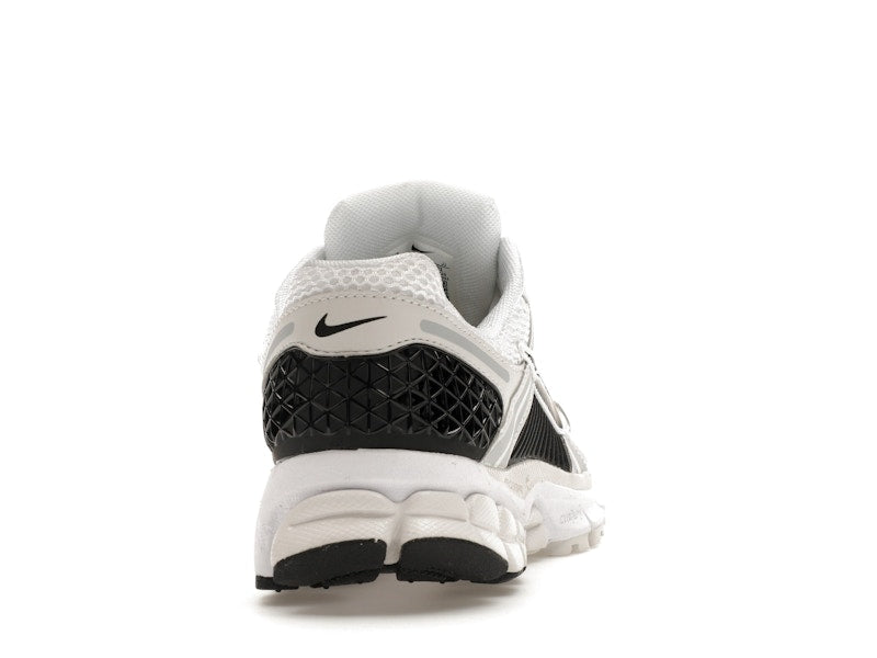 Nike Zoom Vomero 5 White Black