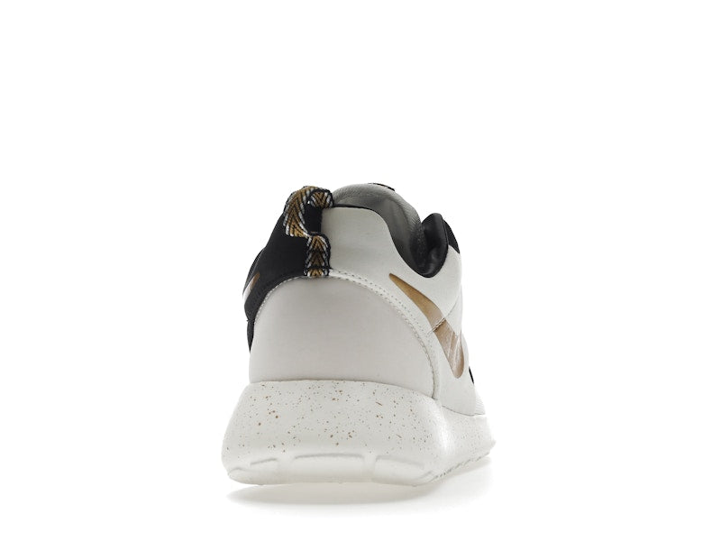 Nike Roshe Run Gold Trophy