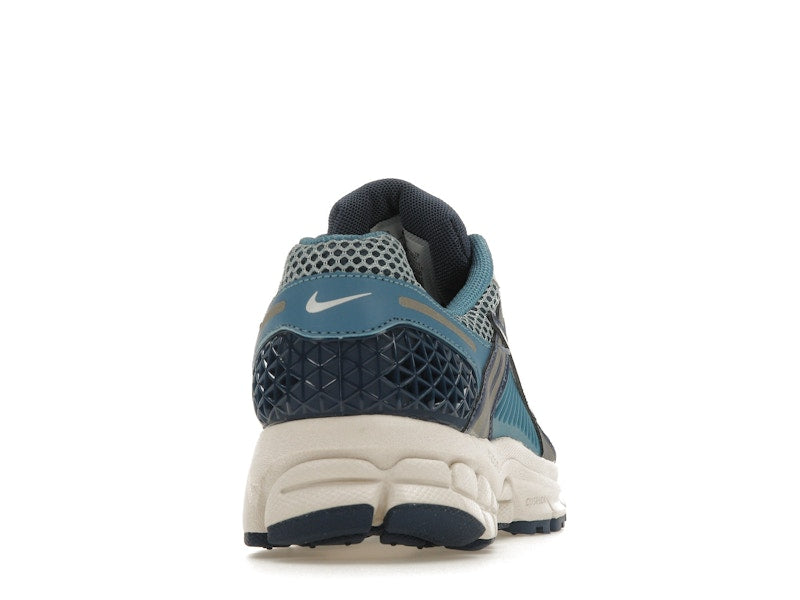 Nike Zoom Vomero 5 Mystic Navy Worn Blue