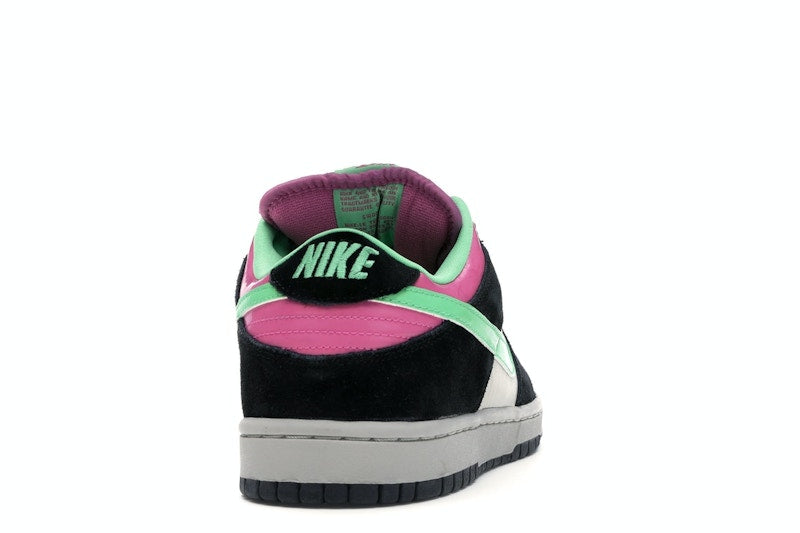 Nike SB Dunk Low Magnet Light Poison Green