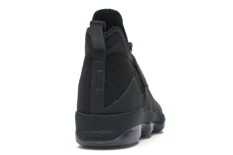 Nike LeBron 14 Zero Dark Thirty 23