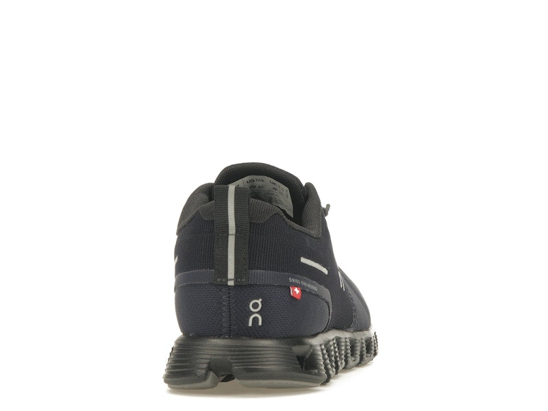 On Running Cloud 5 Waterproof Midnight Magnet