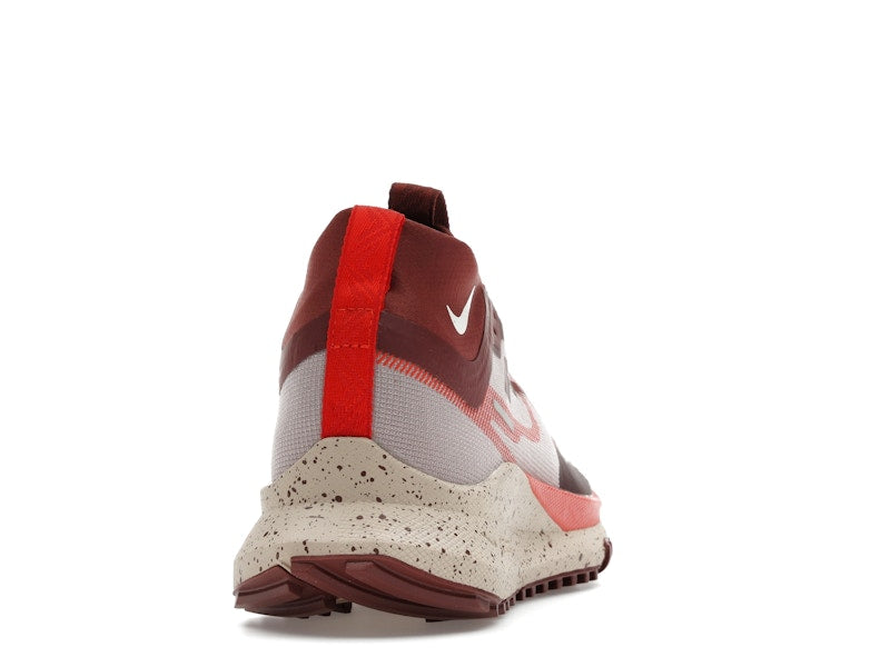 Nike React Pegasus Trail 4 Gore-Tex Diffused Taupe Dark Pony Sail Picante Red (Women's)