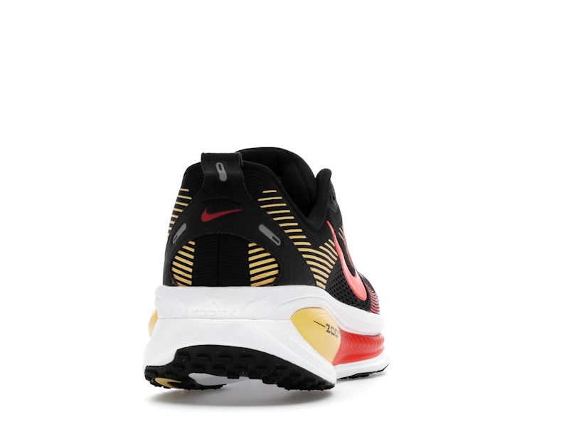 Nike Vomero 18 Black Crimson Topaz Gold