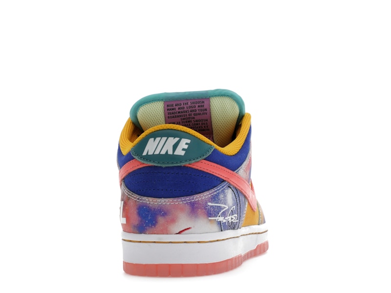 Nike SB Dunk Low Futura Laboratories Sunblush (Friends and Family)