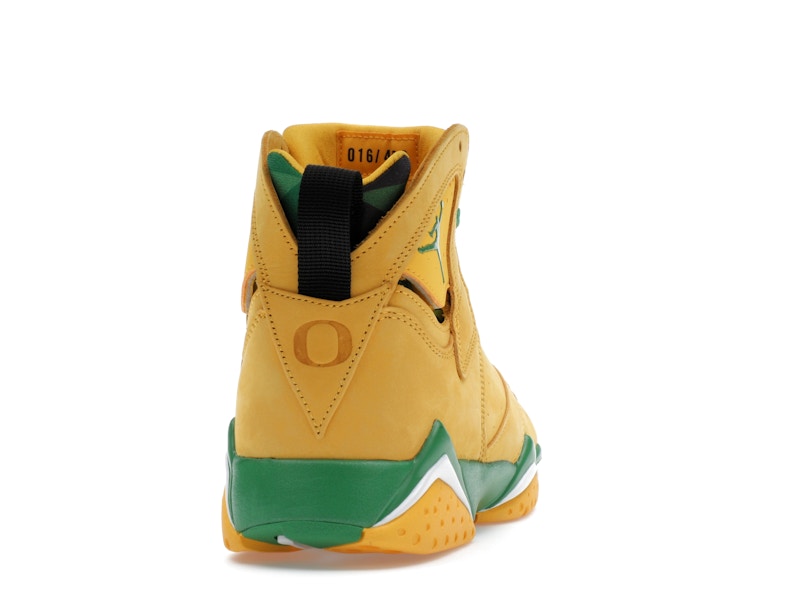 Jordan 7 Retro Oregon Ducks PE