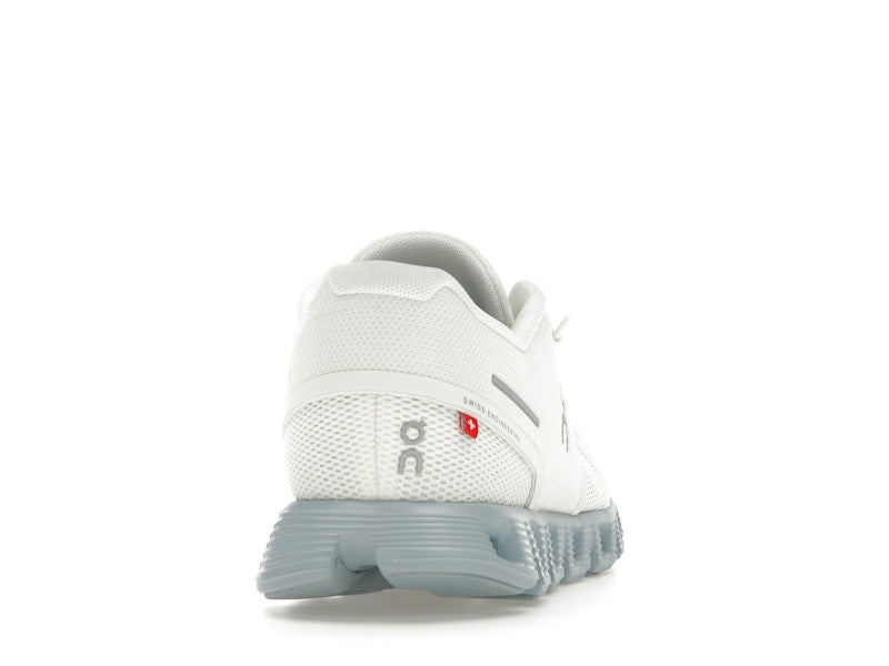 On Running Cloud 5 White Chambray (Women's)