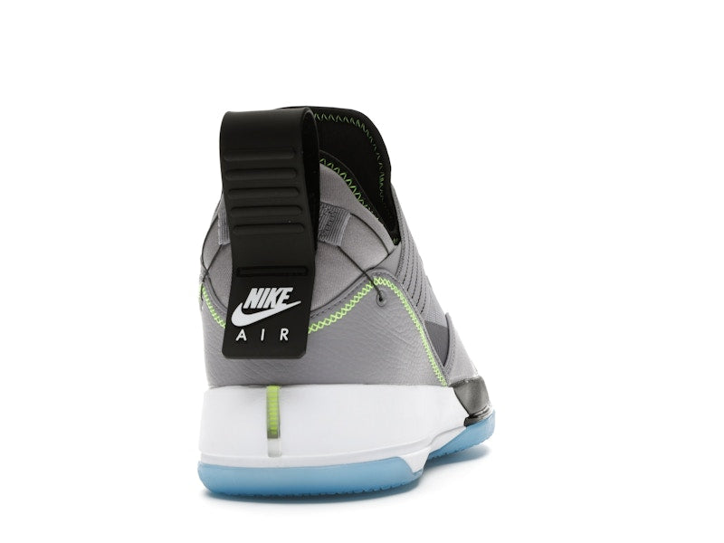 Jordan XXXIII SE Cement Grey