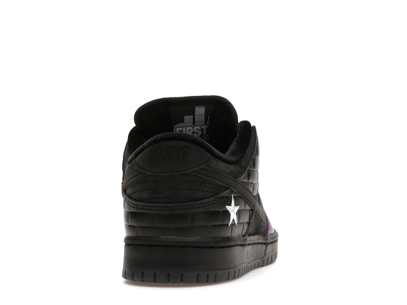Nike SB Dunk Low Familia First Avenue