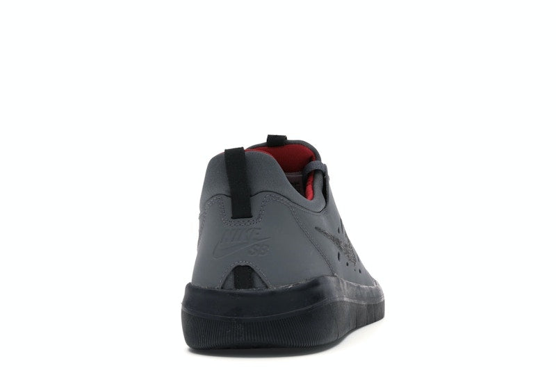 Nike SB Nyjah Free Dark Grey Gym Red Black