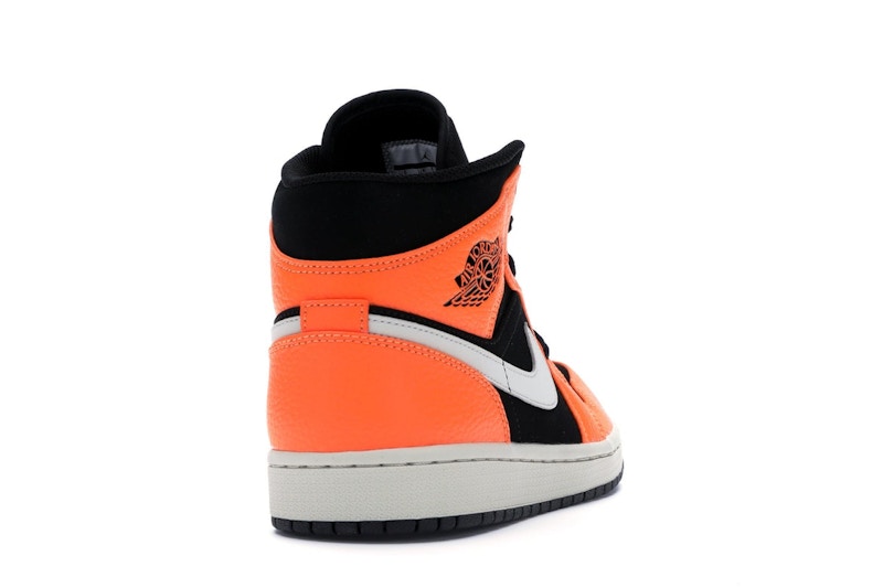 Jordan 1 Mid Black Cone