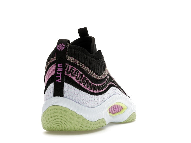 Nike Cosmic Unity 3 Spotlight