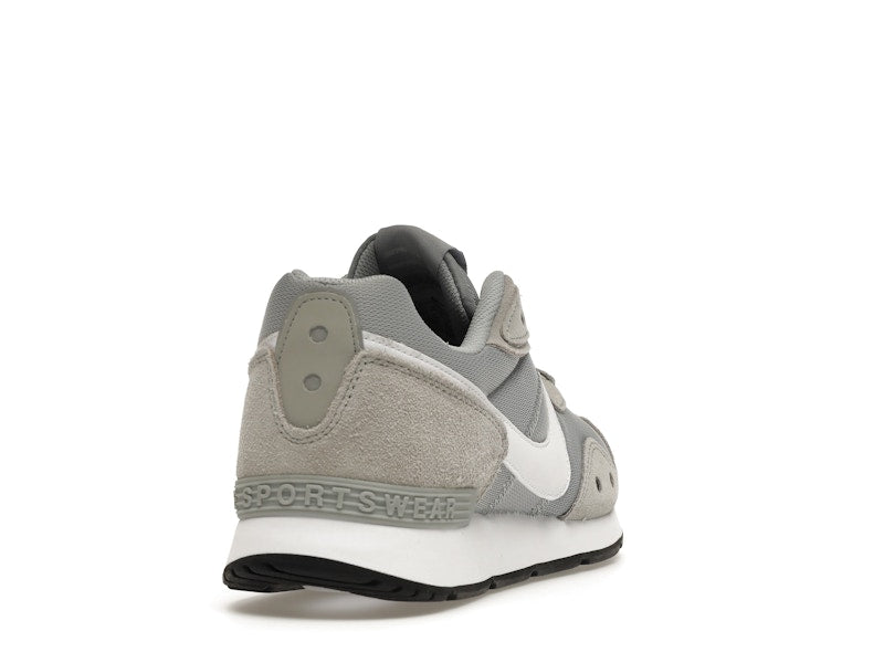 Nike Venture Runner Light Solar Flare Heather