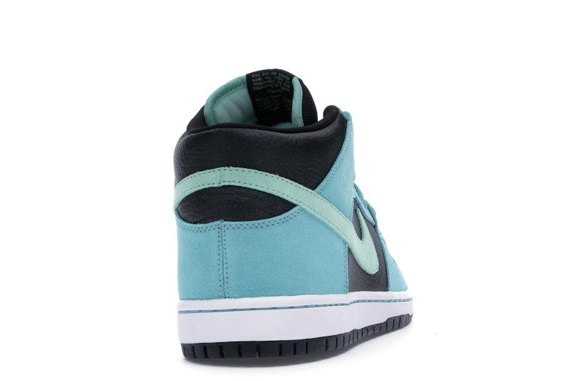 Nike SB Dunk Mid Sea Crystal