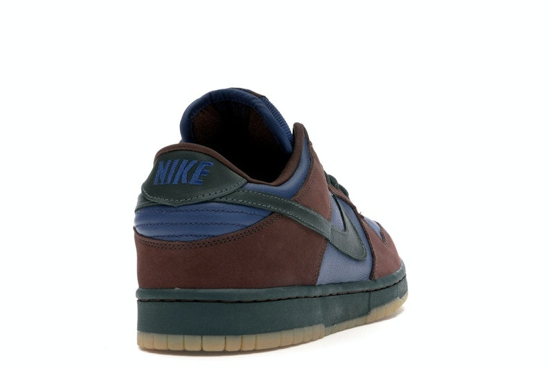 Nike SB Dunk Low Barf