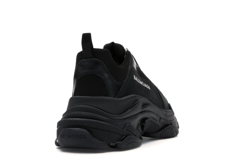 Balenciaga Triple S Black (2019)