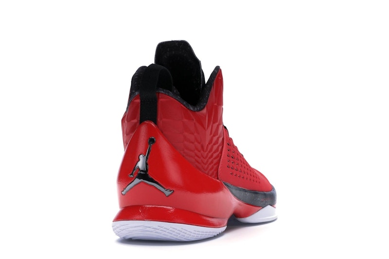 Jordan Melo M11 University Red