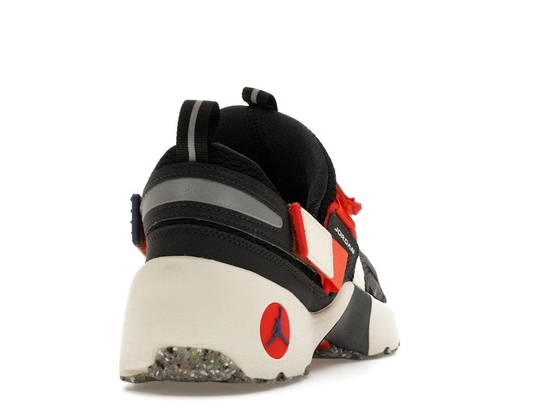 Jordan Trunner LX Rare Air (Women's)