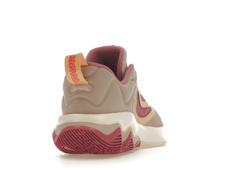 Nike Giannis Immortality 3 Fossil Stone Desert Berry
