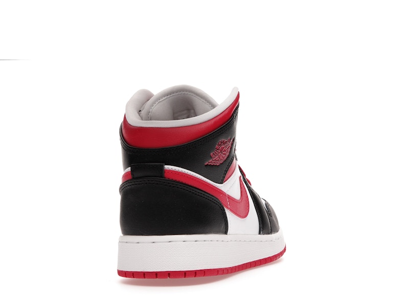 Jordan 1 Mid Very Berry (GS)