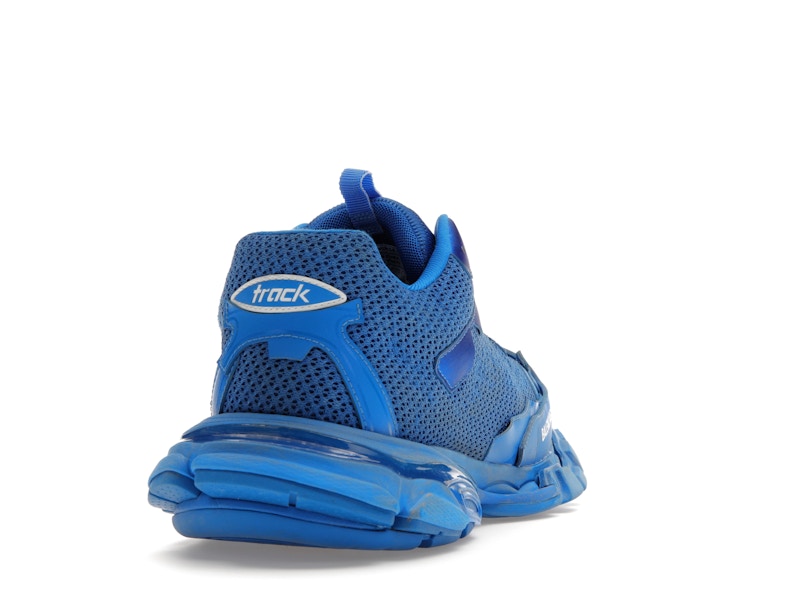 Track.3 Blue