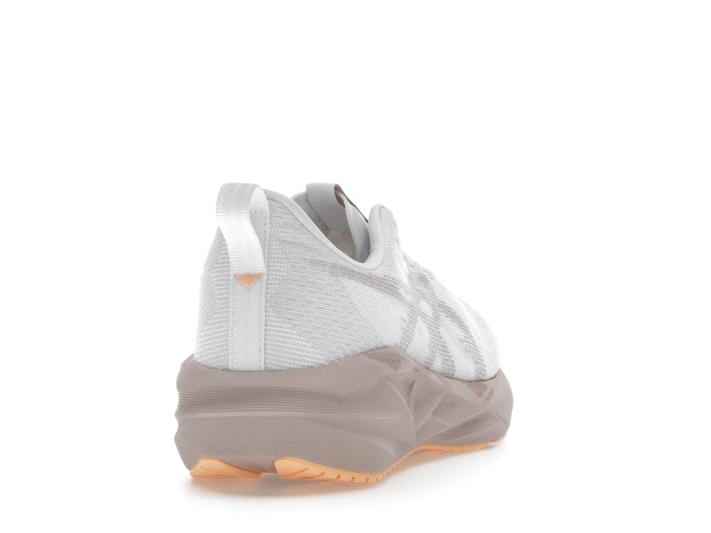 ASICS Novablast 5 White Fawn (Women's)