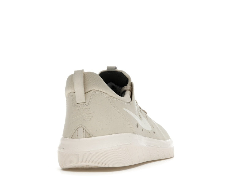 Nike SB Nyjah Free Beach