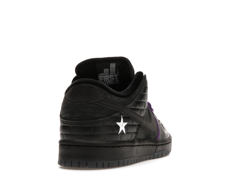 Nike SB Dunk Low Familia First Avenue