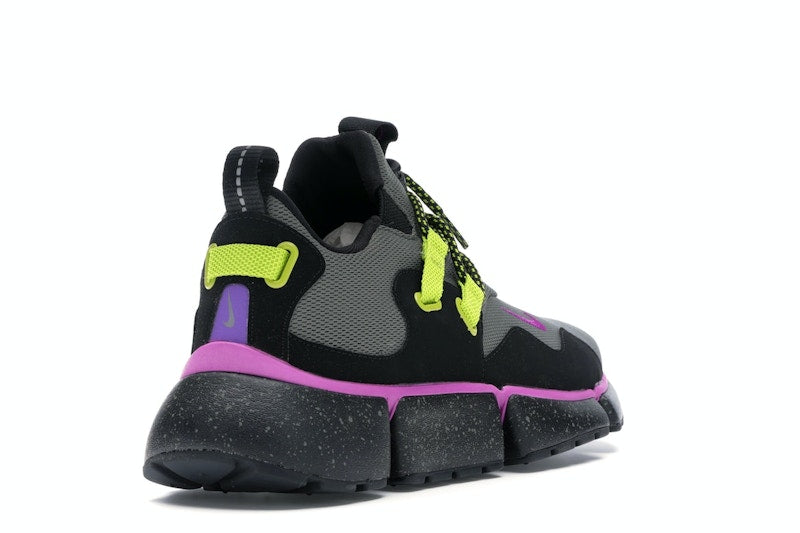Nike Pocketknife River Rock