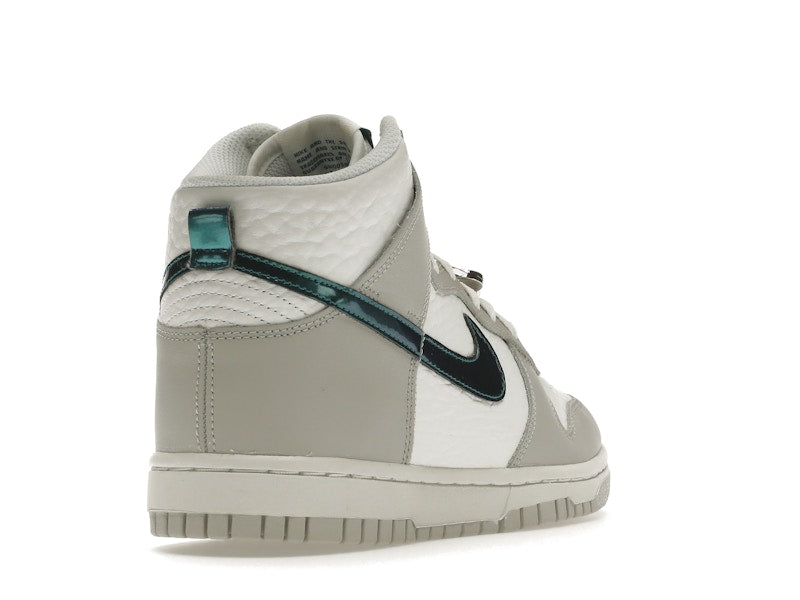 Nike Dunk High FLS (Women's)